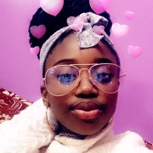 Meet your Posher, Nellie